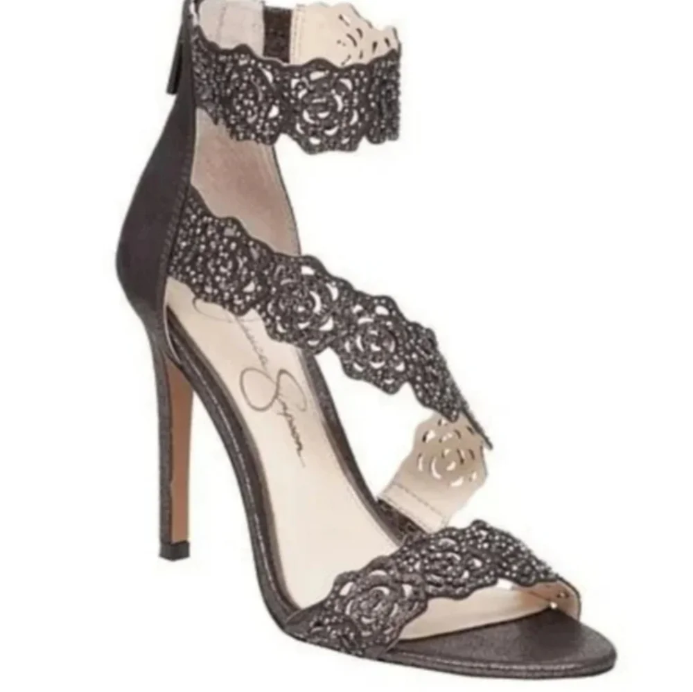 Jessica Simpsons Geela Heels Sandals